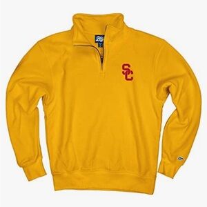 Blue 84 Men’s USC Trojans Quarter Zip
Relaxed Fit Sweatshirt in Gold, Sz Medium